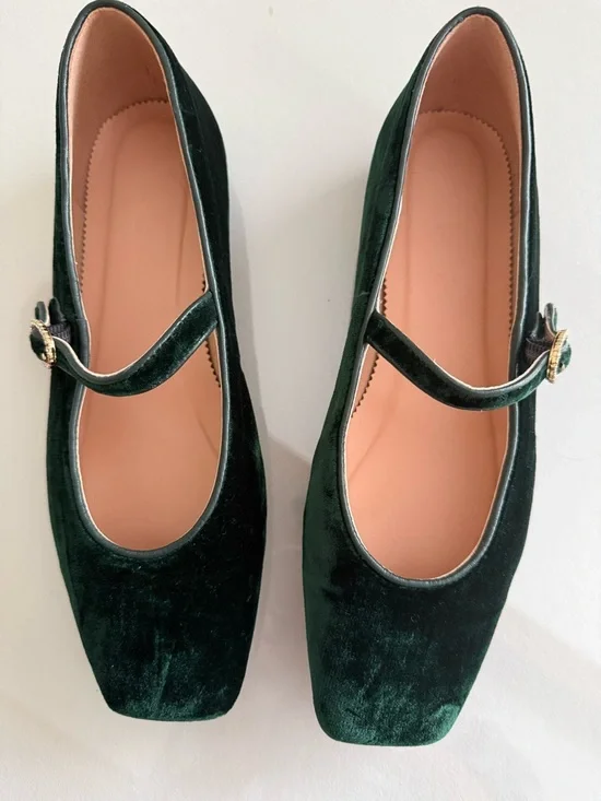J.Crew Green Velvet Mary Jane Flats Square Toe Size 7 - Picture 1 of 7